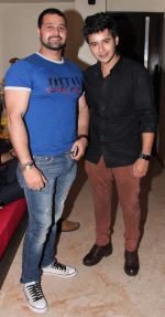 mudasir ali and aditya singh rajput at Sanjay Sharma_s birthday bash in Mumbai on 13th March 2013.jpg